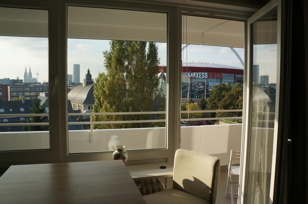 Koeln Deutz/Messe, Lanxess Arena Apartment ภายนอก รูปภาพ