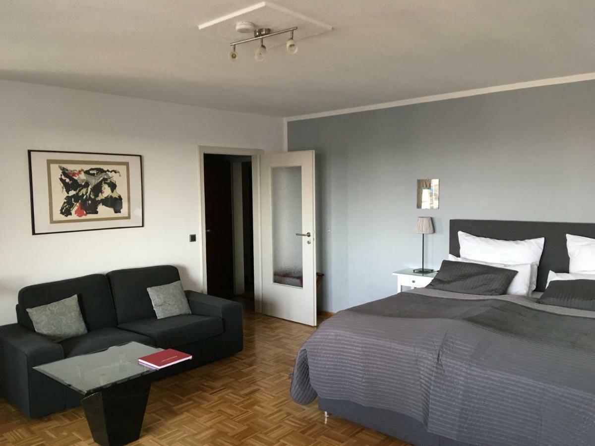 Koeln Deutz/Messe, Lanxess Arena Apartment ภายนอก รูปภาพ
