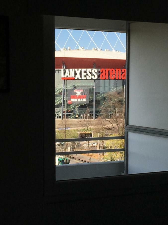 Koeln Deutz/Messe, Lanxess Arena Apartment ภายนอก รูปภาพ