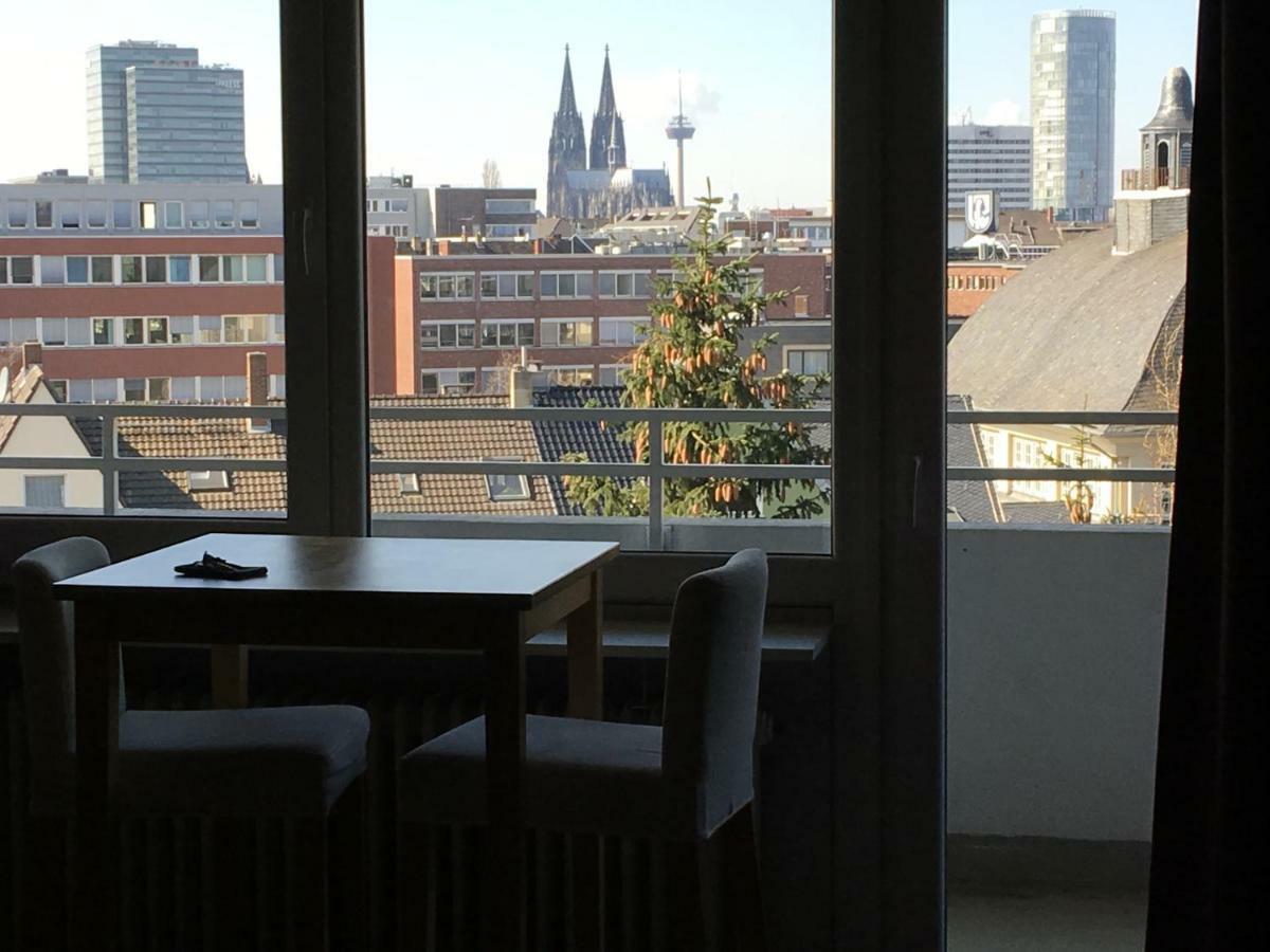 Koeln Deutz/Messe, Lanxess Arena Apartment ภายนอก รูปภาพ